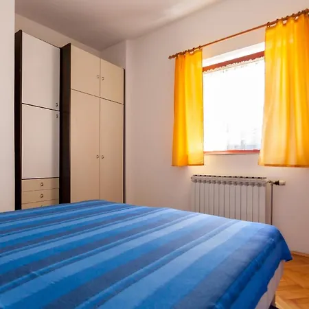 Fuer 2 Personen Ca 36 Qm In Njivice, Kvarner Bucht Krk *